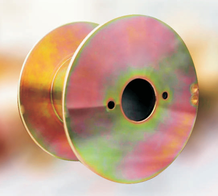De hoge snelheid paste Vlakke de Kabelmachine aan van Staalbobbin spool reel for wire