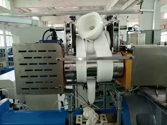 Silicone Automatisch het Voeden /copper de kabel van de draadmachine productiemateriaal