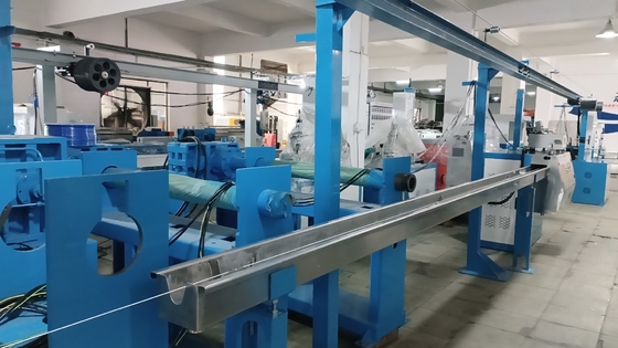 Netwerkkabelmachine 50+35 PLC-besturingsdraad-extrusielijn