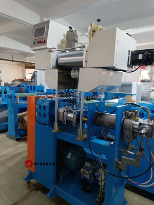 Automatische Verrichting Automatische het Voeden de Kabelmachine van de Materiaaldraad