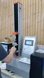 High-precision 5T trekproefmachine voor materiaalsterkte analyse