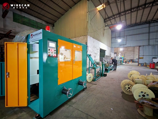 High-Speed LAN Cable Extrusion Line. φ65+φ40 Tandem Extrusion Line.