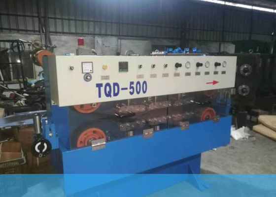 Pneumatische het In de schede steken van 150m/Min Caterpillar Traction Device Cable Machine