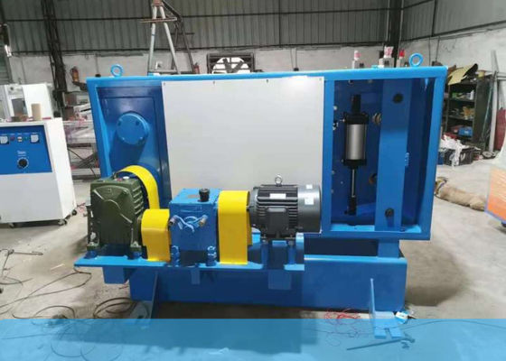 Pneumatische het In de schede steken van 150m/Min Caterpillar Traction Device Cable Machine