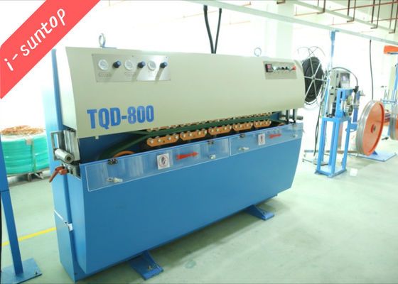 Pneumatisch tractieapparaat voor buitenkabelmantellijn van glasvezel