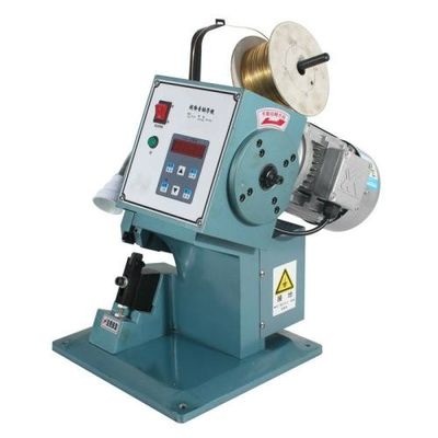 1.8T stodde AC110V-Draad die en Machine van Semi Automatisch ontdoen plooien
