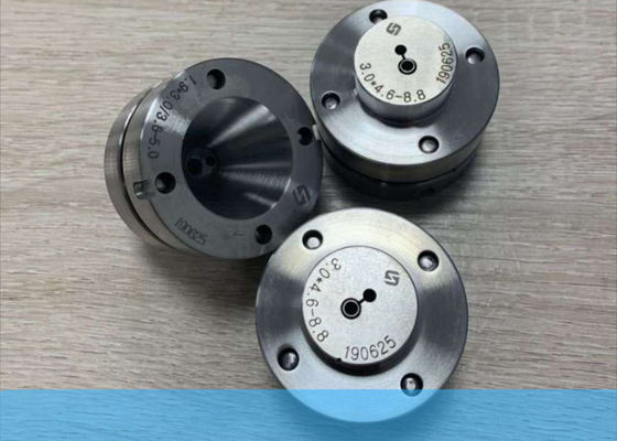 Extrusie punt en mat met solide wolfraamcarbide, staal met warmtebehandeling